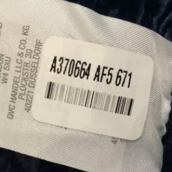 G.I.L.I. Navy Blue Fringe Cardigan - Picture 9 of 11